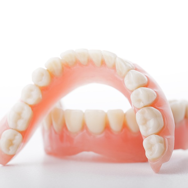 Dentures | Kingsland Family Dental Centre | SW Calgary | General Dentist