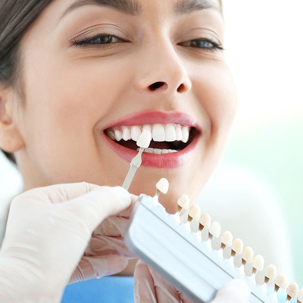 porcelain-veneer-kingsland-family-dental-care-sw-calgary-general-dentist Porcelain Veneers | Kingsland Family Dental Centre | SW Calgary | General Dentist